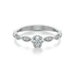 Pierścionek białe złoto z diamentami